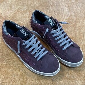 P448 A8 John textured fringe leather sneaker Women's Purple Sneakers size 40 9.5